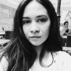 Alexandra-Searchdesk